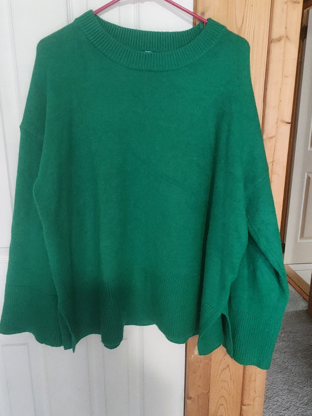 Women's Emerald Green Crewneck Sweater